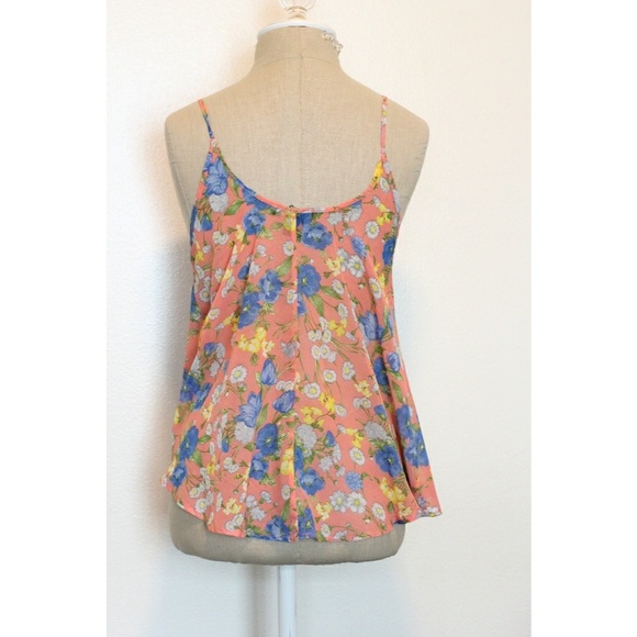 🌸American Dream Pink Flowered Tank Top🌸 - Picture 2 of 3